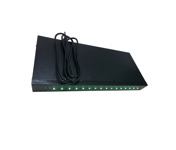 Concentrateur de charge et de synchronisation USB-C 1U 16 ports USB 3.1