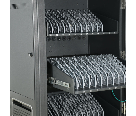 Modelo de demonstração - Carrinho de carregamento BRV30 para 30 tablets e computadores portáteis - tomadas elétricas