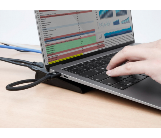 Station d'accueil USB-C 11-en-1 avec MST pour trois moniteurs