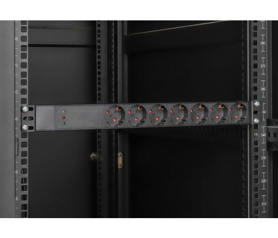 Bloc d'alimentation 19 pouces PDUMHT6 pour armoire de brassage 1 HE avec 7 prises et parasurtenseur