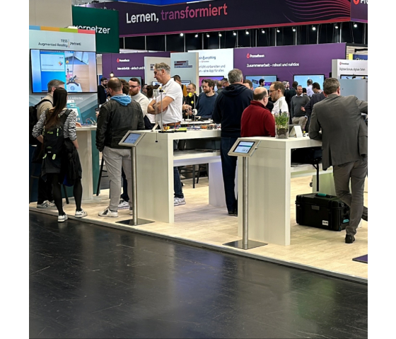 Support de tablette au sol Securo M pour tablettes de 9-11 pouces - acier inoxydable